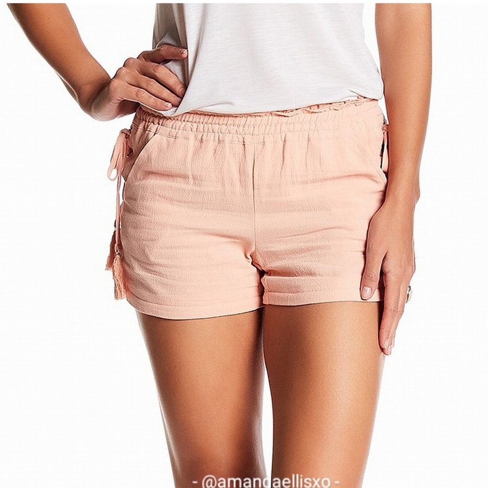 Jolt Lace Up Linen Shorts Blush Pink